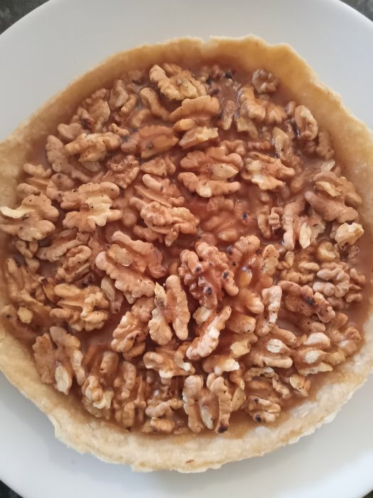 Tarte au noix et caramel